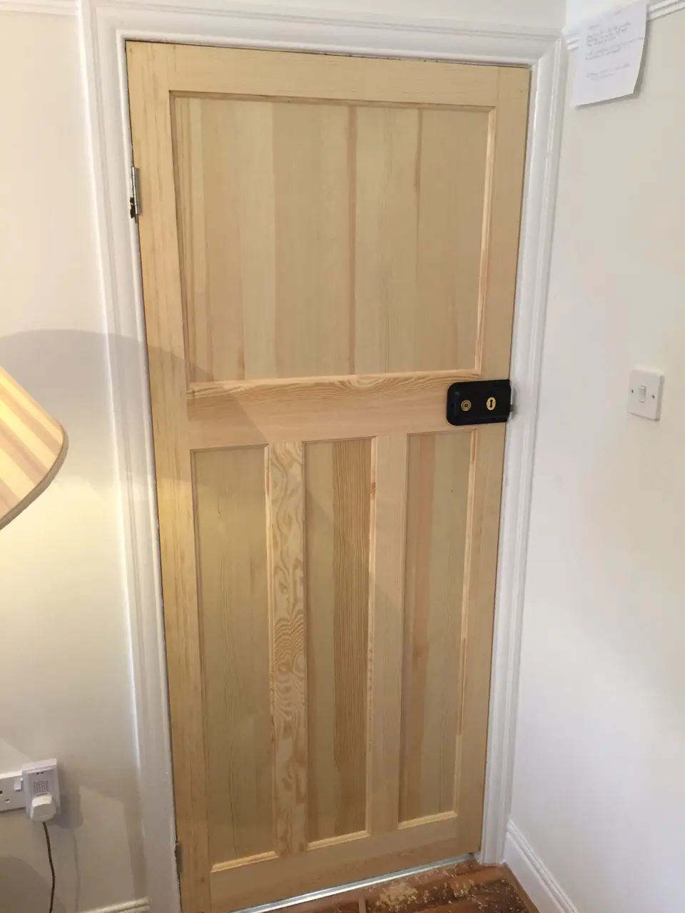 Pine internal door in Newcastle Solid pine 1930s-style internal door in a Newcastle home